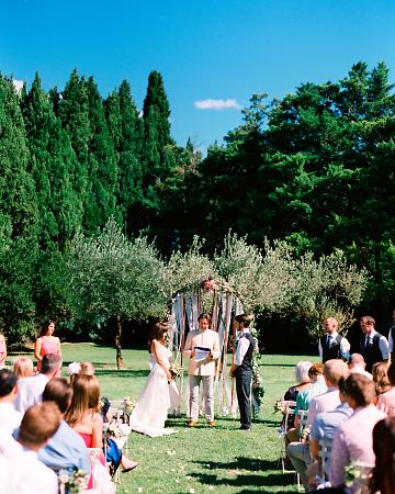 Unique Wedding Ceremony with a French Quote