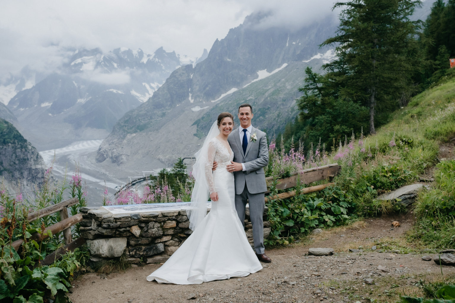 montenvers wedding at altitude